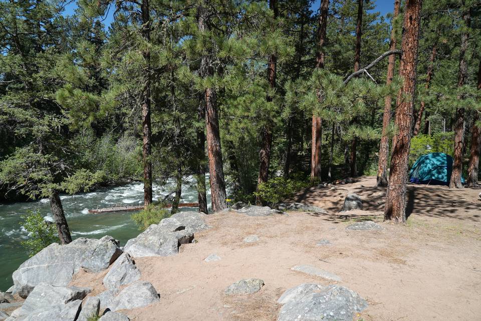 A creek-side campsite at Vallecito Campground