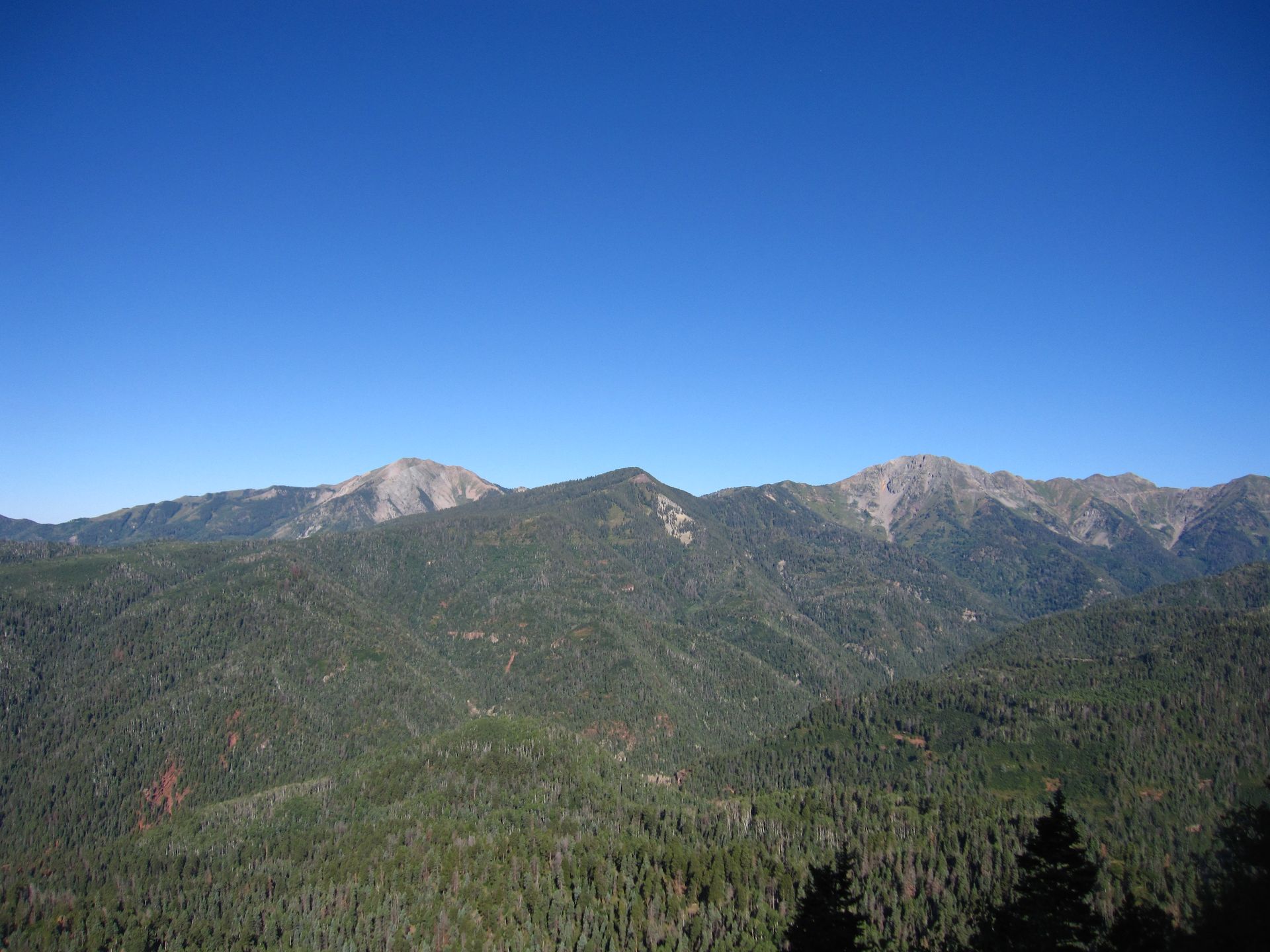 The La Plata Mountains under blue sky, from Silver Mountain to Lewis Mountain